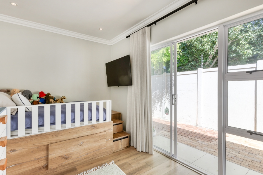 3 Bedroom Property for Sale in Kirstenhof Western Cape